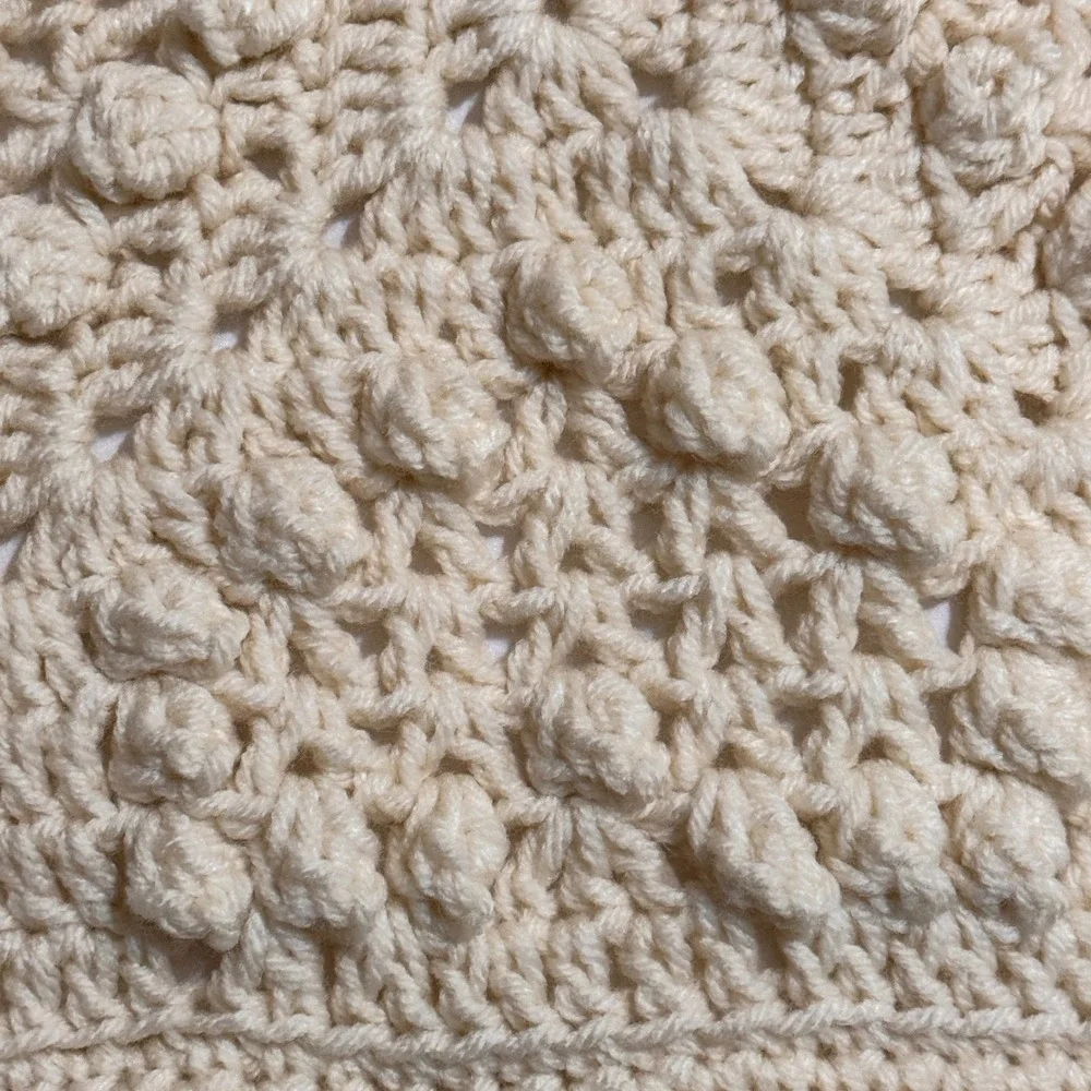 Janet Glardon Hand Crochet Afghan Heart Pattern OffWhite Cream Blanket 53x63 Vtg